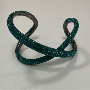 Swarovski Tigris cuff bracelet green